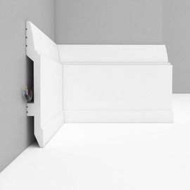 Плинтус напольный Декомастер D104