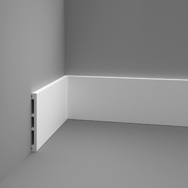 Плинтус напольный Декомастер 122.12